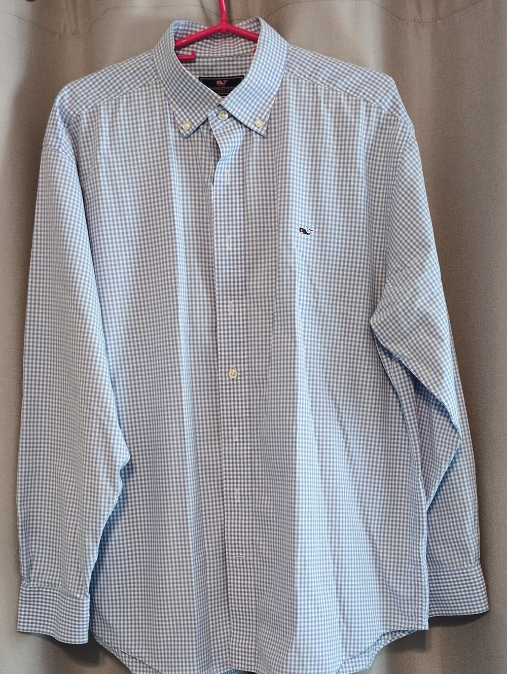 Button-Down Gingham Casual Shirt in Light Blue by Vineyard Vines